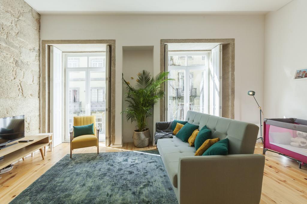 Old Stone Flats By Host Wise Apartment Порто Екстериор снимка
