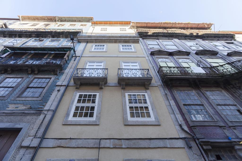 Old Stone Flats By Host Wise Apartment Порто Екстериор снимка