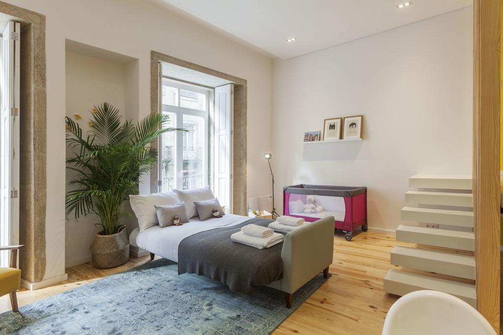 Old Stone Flats By Host Wise Apartment Порто Екстериор снимка